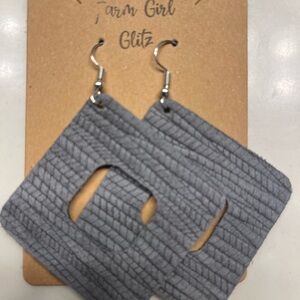 Dark grey leather earrings! Great for all your fall/winter outfits!